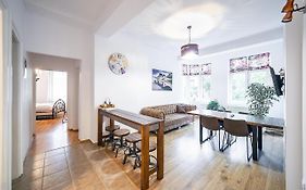 Apartament Dinicu